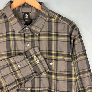 Mountain Hardwear Men's Large Gray Yellow Plaid Long Sleeve Button Up Shirt